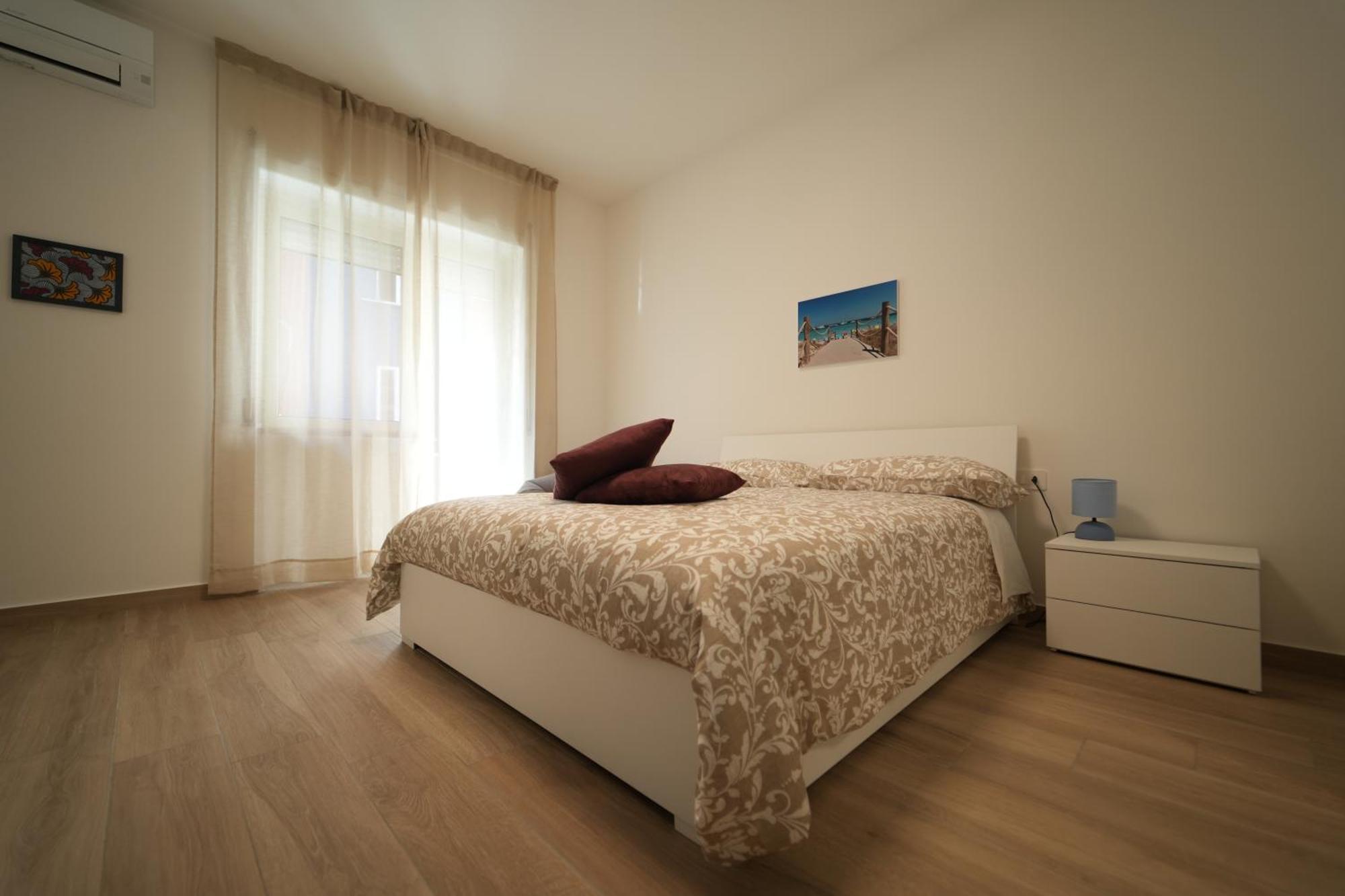 Panorama Vesuvius Affittacamere Guesthouse With Lift Near To Subway In Napoli Center Exterior foto